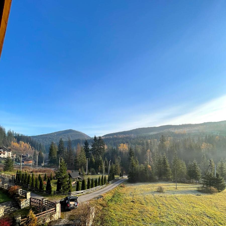Vila На Полумистому Mykulyčyn Exteriér fotografie
